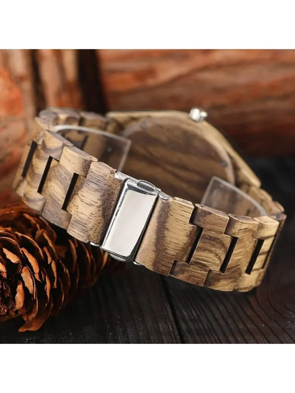 Men's Light Brown Handmade Lightweight Analog Quartz Round Wrist Wooden Watch